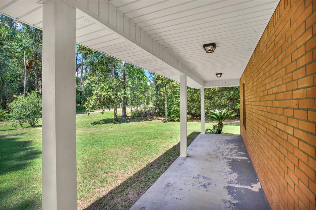 203 Nottingham Drive, Woodville, Texas image 8