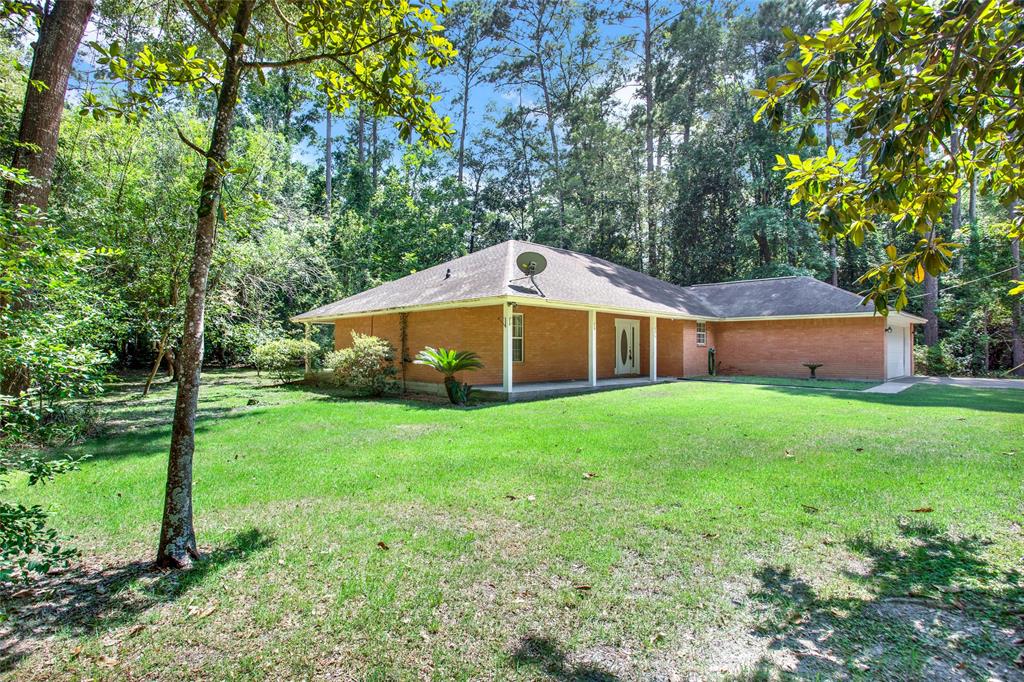 203 Nottingham Drive, Woodville, Texas image 4