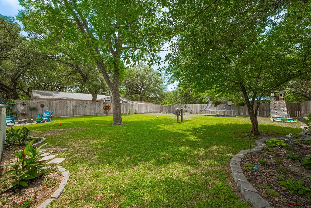 500 W Post Office Street, Eagle Lake, Texas image 35