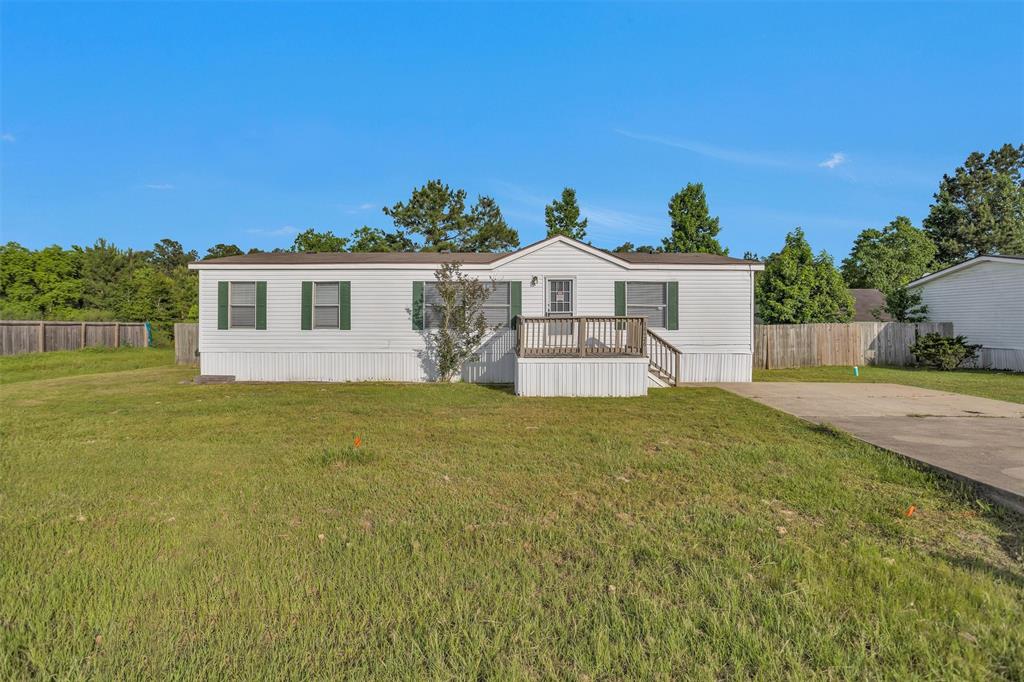 16426 Trenda Court, Conroe, Texas image 2