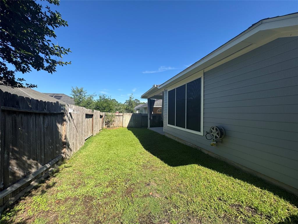 2508 Kimberly Dawn Drive, Conroe, Texas image 18