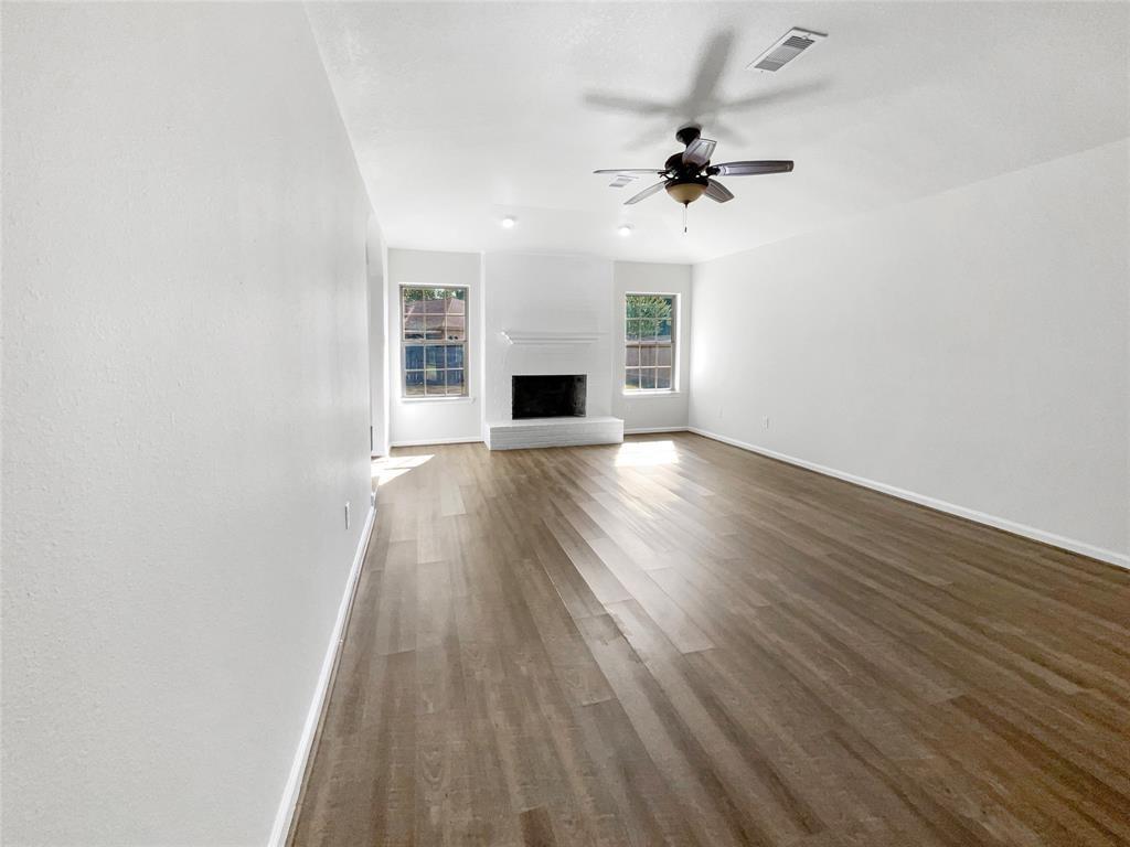 16126 Spinnaker Drive