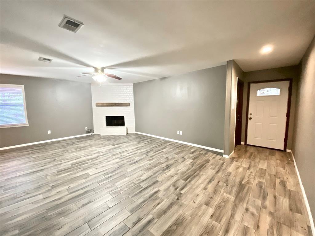 1312 Bay Ridge Boulevard, Bay City, Texas image 7