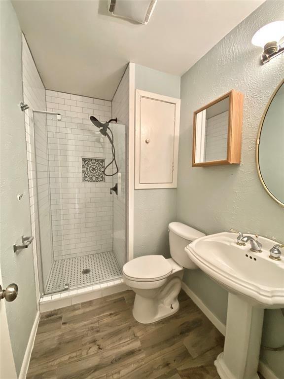 1312 Bay Ridge Boulevard, Bay City, Texas image 13
