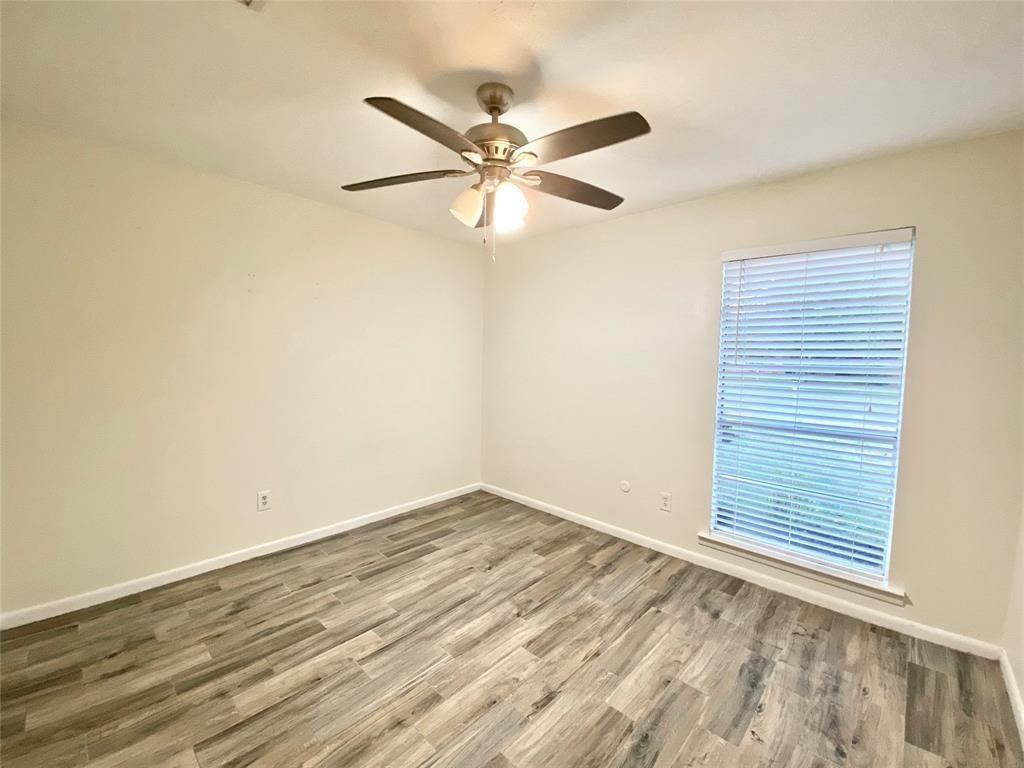 1312 Bay Ridge Boulevard, Bay City, Texas image 9