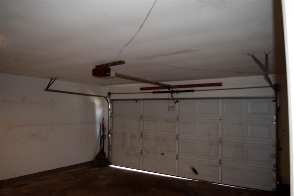 1312 Bay Ridge Boulevard, Bay City, Texas image 18