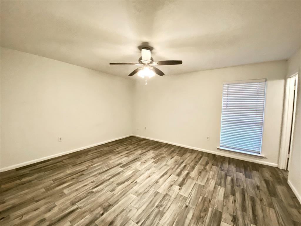 1312 Bay Ridge Boulevard, Bay City, Texas image 15