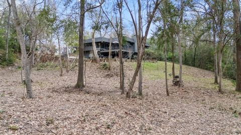 Photo of 827 Magnolia Street, Livingston, TX 77351 (MLS # 13569035)