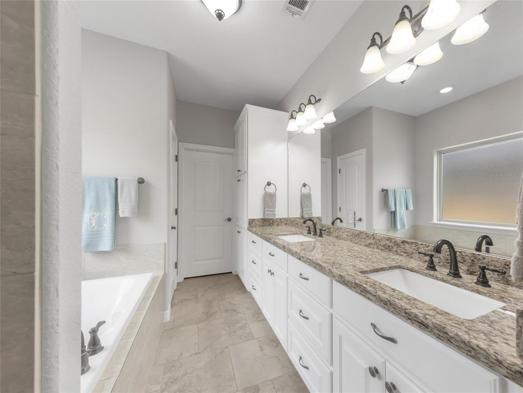 15613 Shady Brook Lane, College Station, Texas image 12
