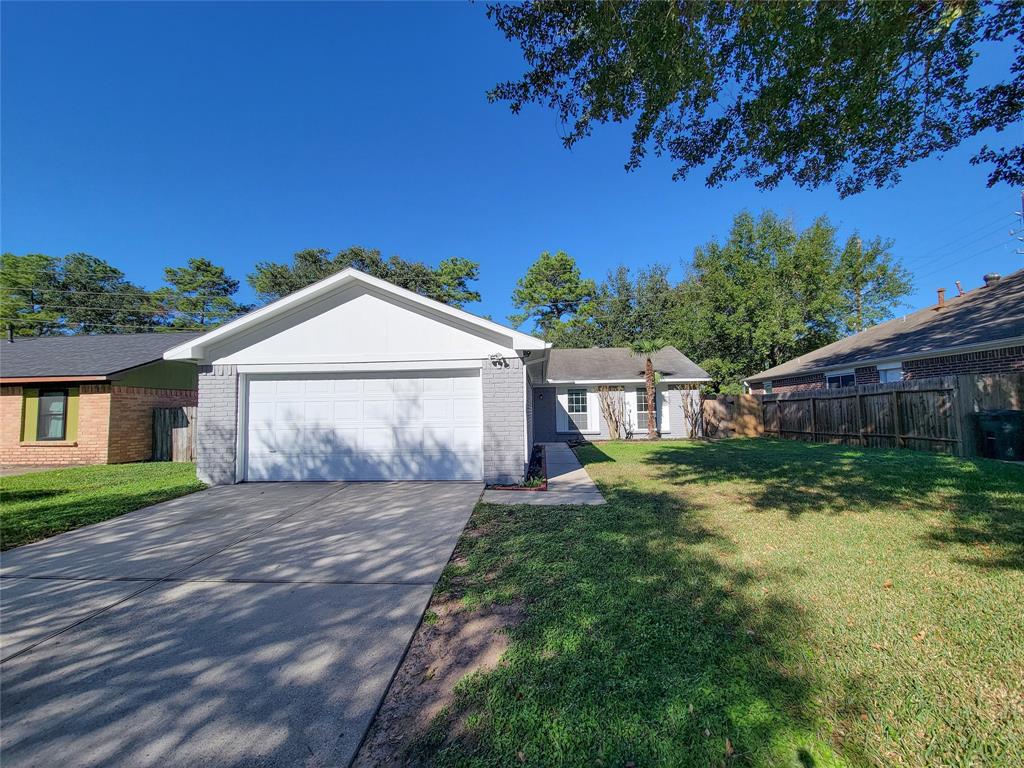 13806 Bella Drive, Cypress, Texas image 36