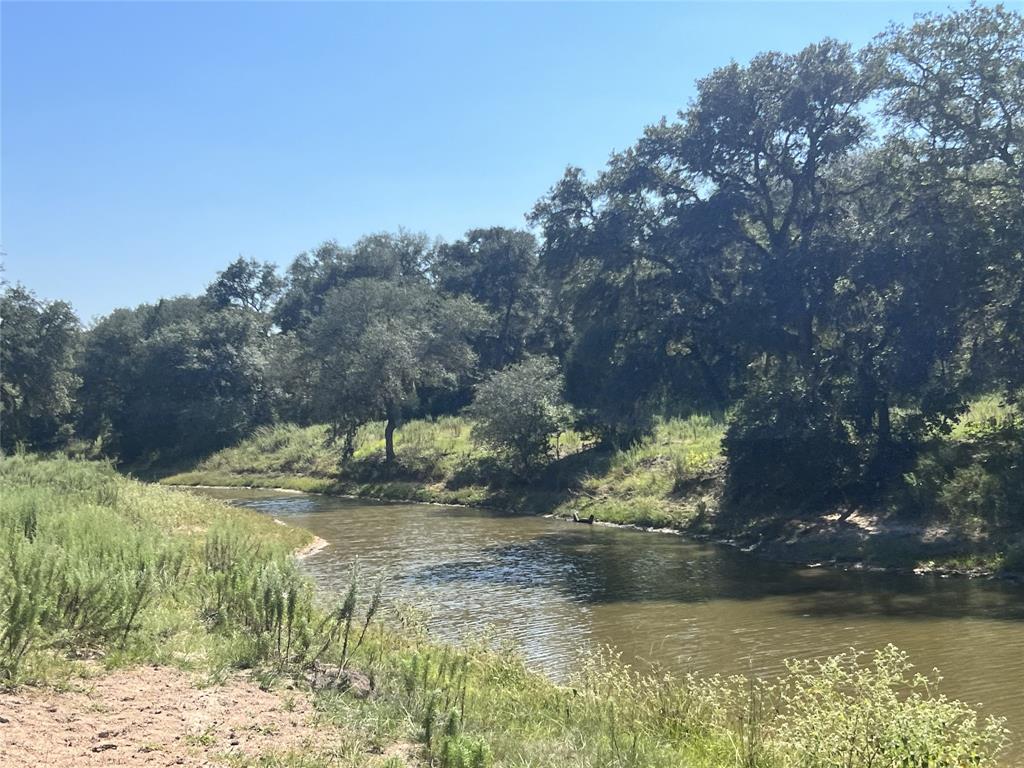 270 Cr 120, Hallettsville, Texas image 7