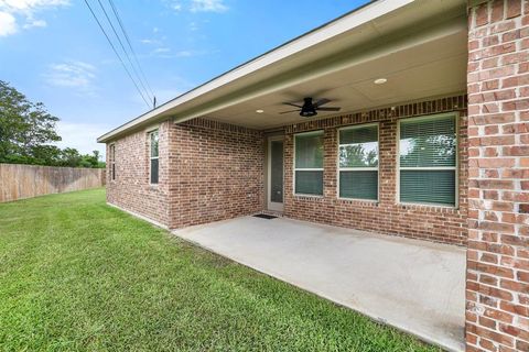 A home in Rosharon