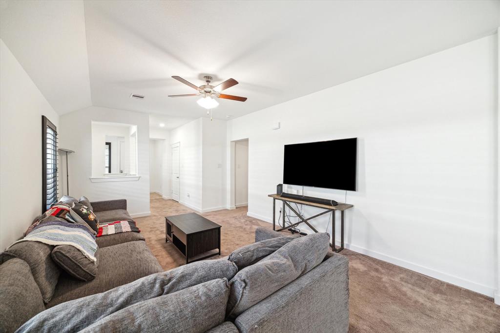 16931 Lagos Lane, Crosby, Texas image 11