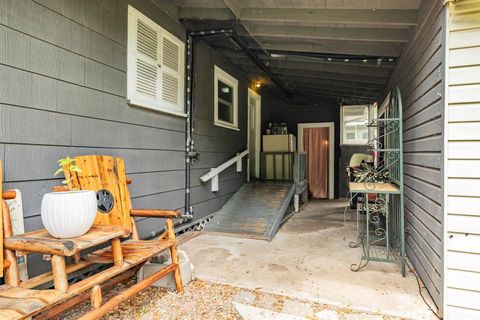 A home in Lake Jackson