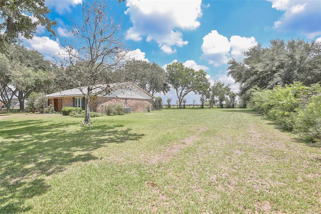 444 County Road 214 Rd, East Bernard, Texas image 5