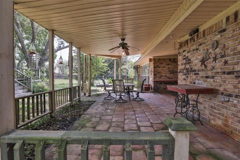 A home in East Bernard