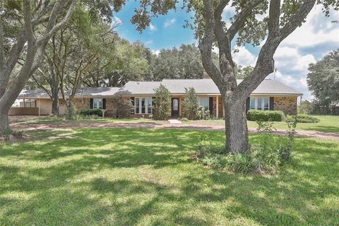 A home in East Bernard