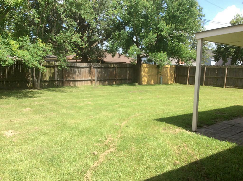 5 Lazybrook Street, Angleton, Texas image 15