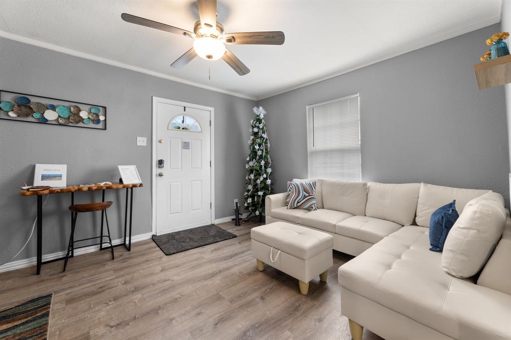 2727 Avenue K, Galveston, Texas image 33