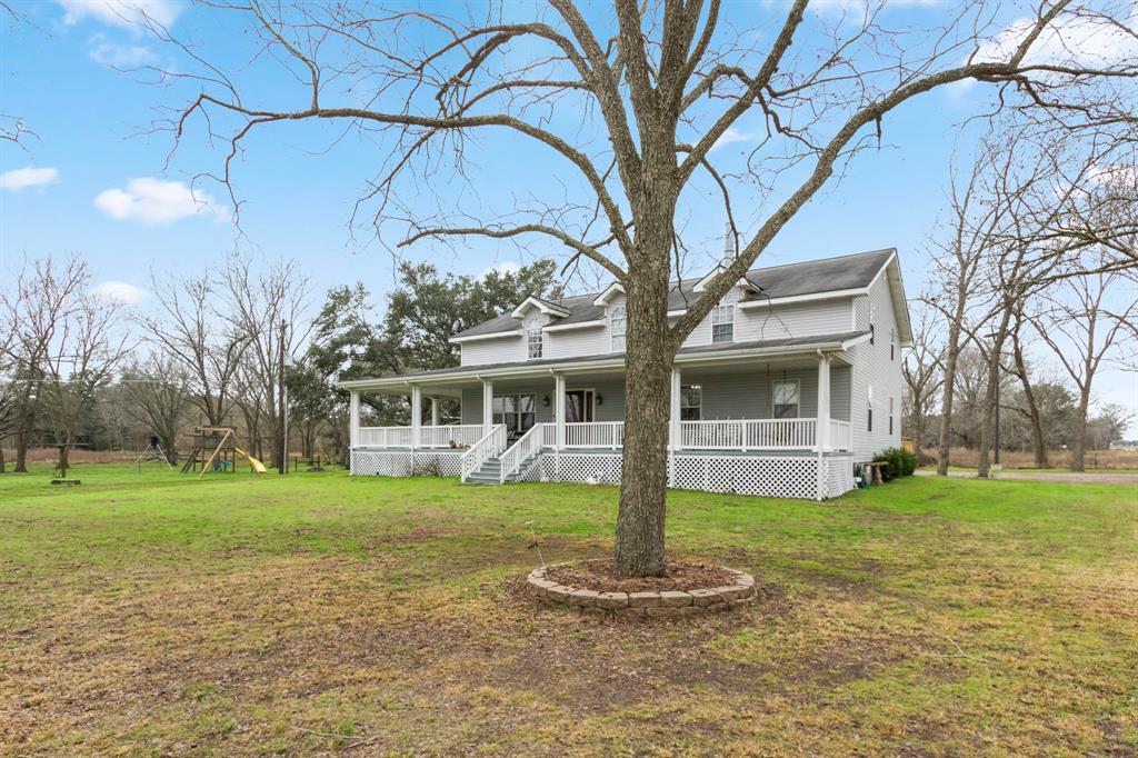 102 Camp Street, Alleyton, Texas image 2