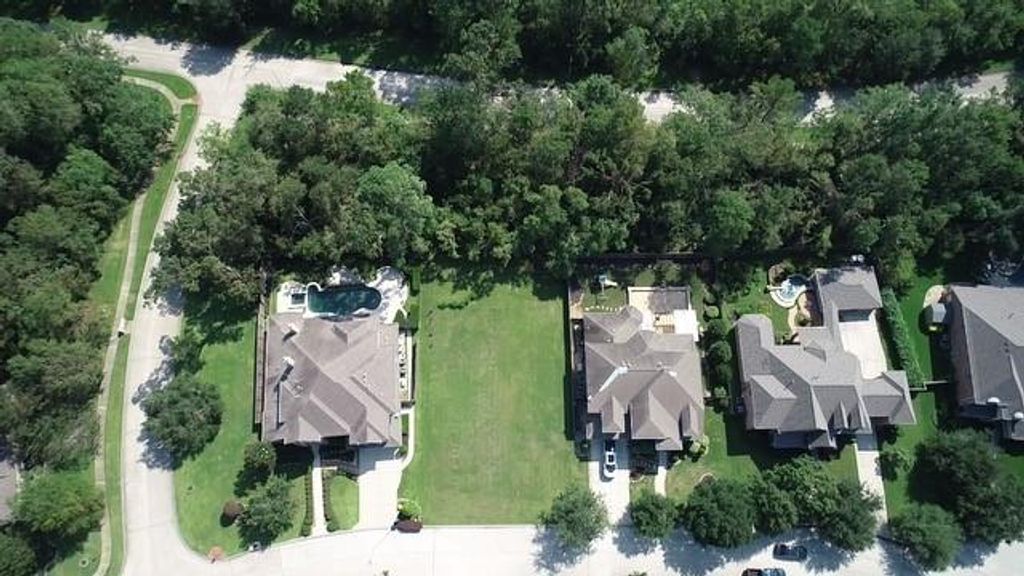 Photo of 1214 Regal Shores Court, Kingwood, TX 77345 (MLS # 83987621)