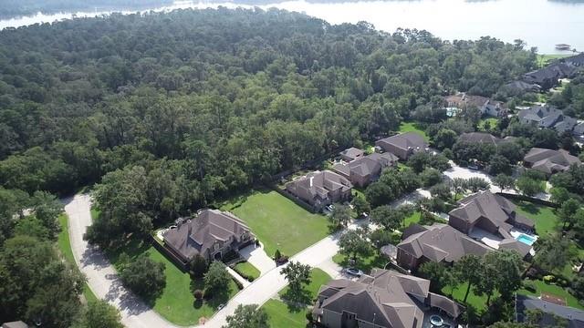 1214 Regal Shores Court, Kingwood, Texas image 5