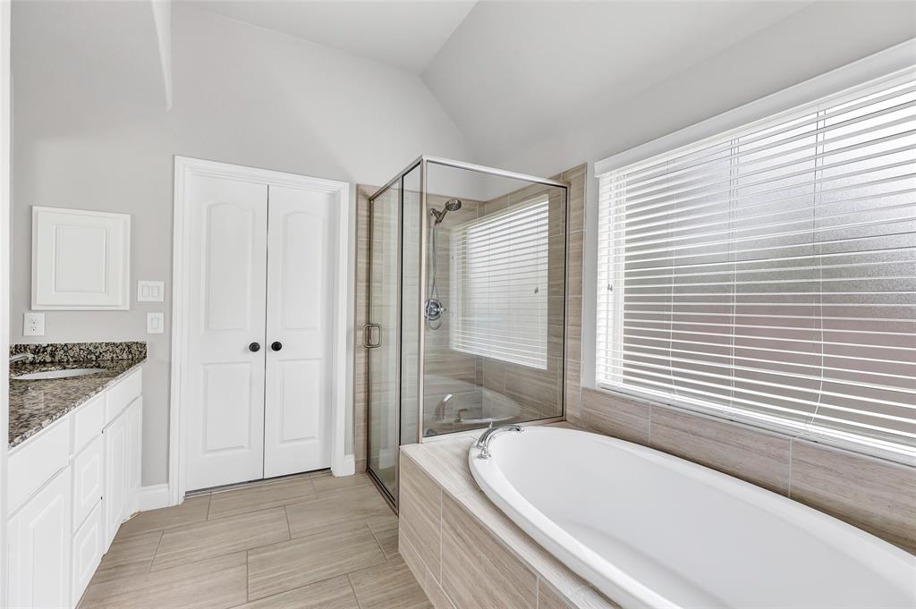 16802 Hemlock Grove Drive, Humble, Texas image 30