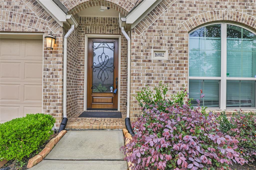 16802 Hemlock Grove Drive, Humble, Texas image 4