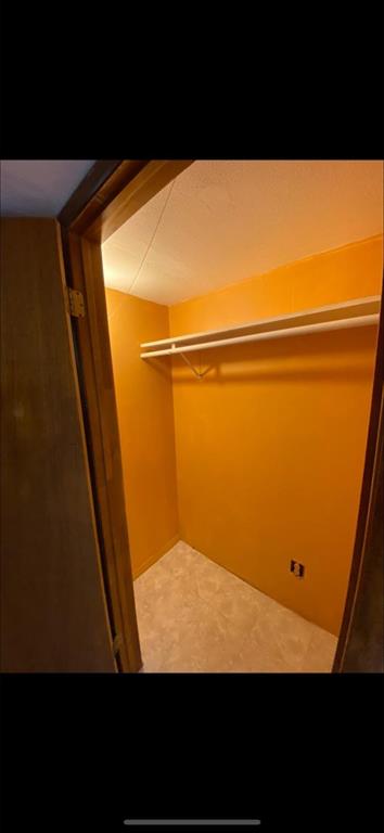 9710 Valiant Drive, Houston, Texas image 8