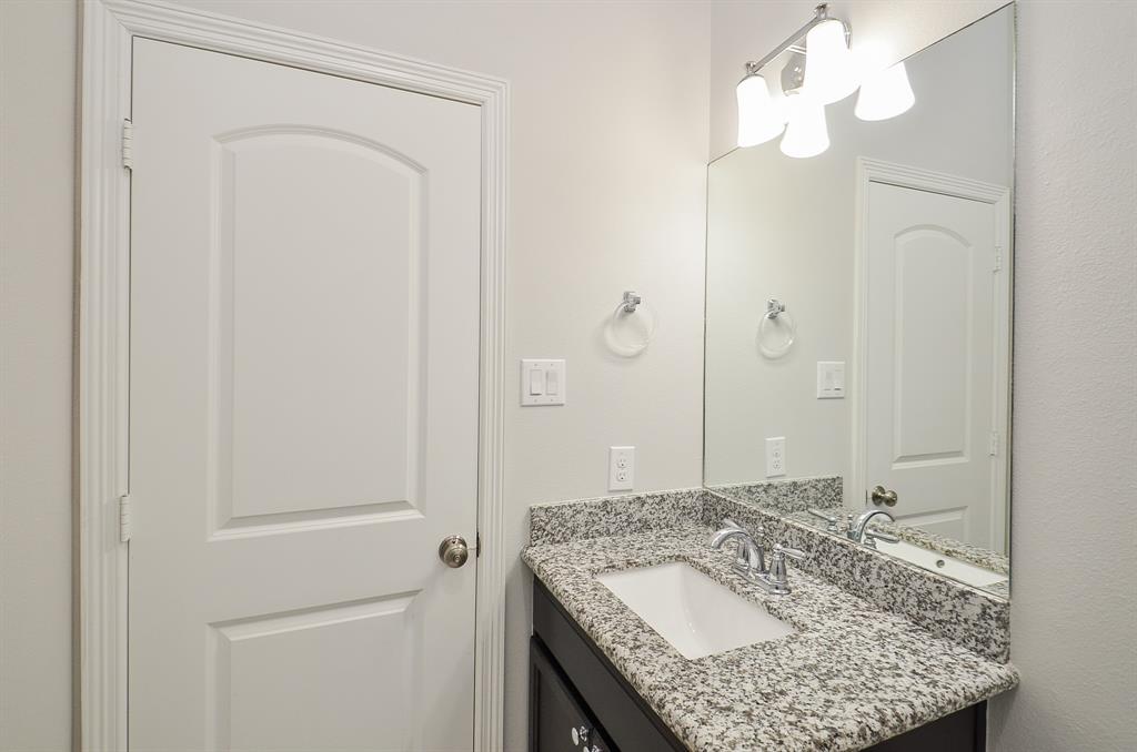 3450 Talia Wood Court, Missouri City, Texas image 39