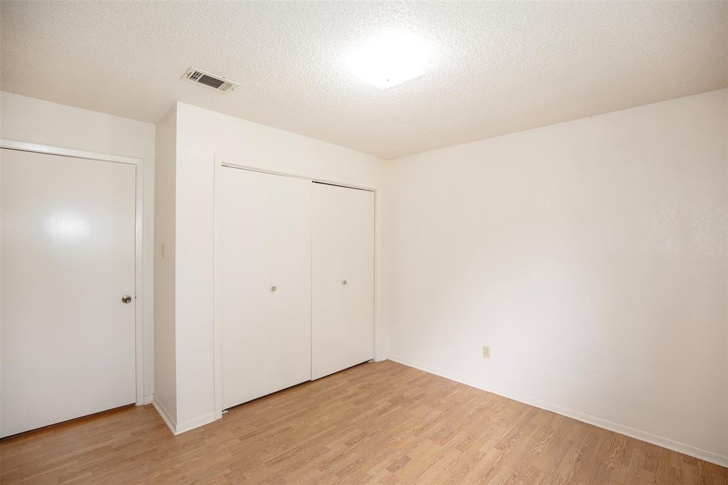 203 Fleetwood Circle, League City, Texas image 23