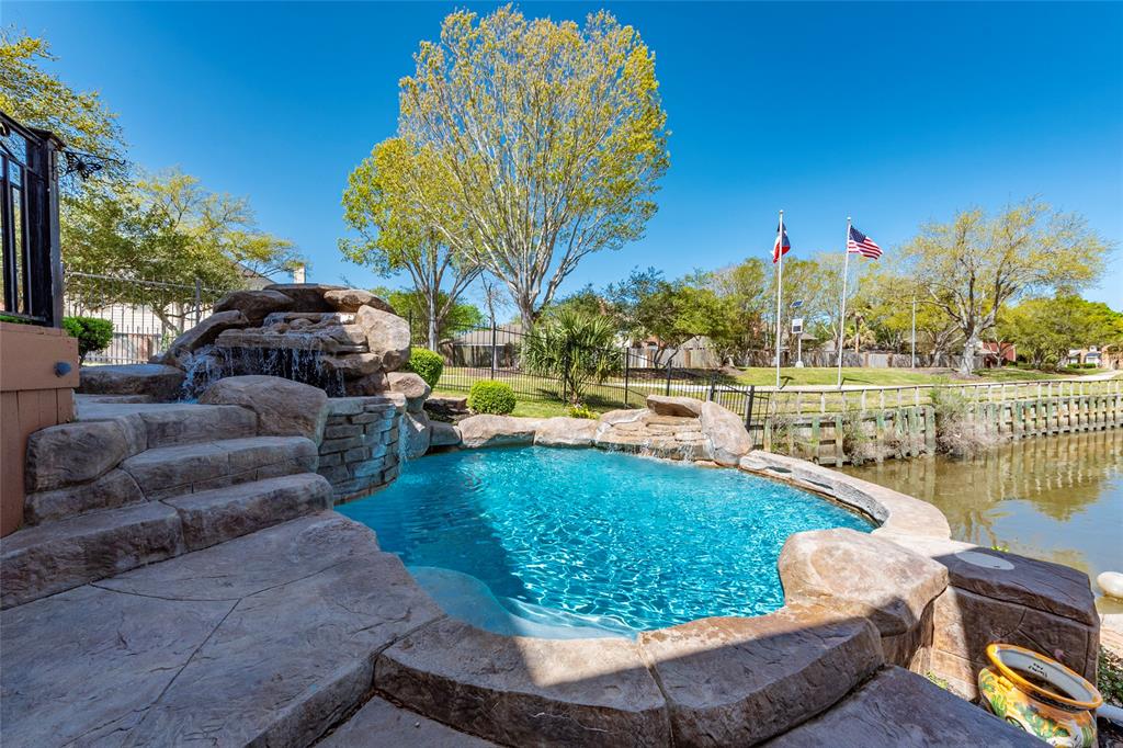 2534 De Four Trace, Seabrook, Texas image 33