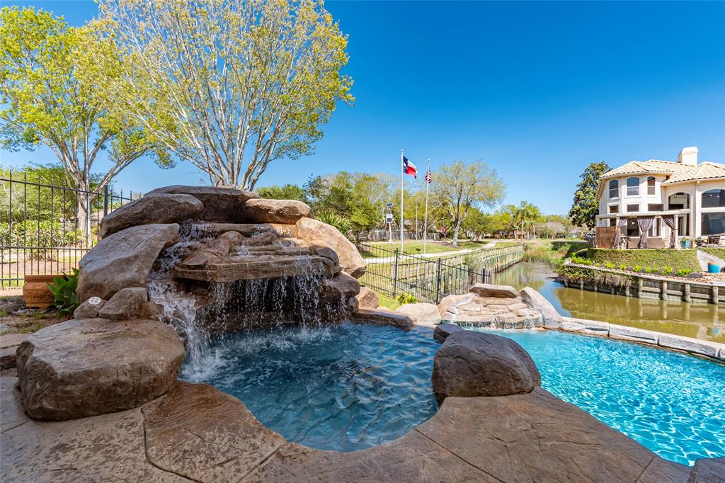 2534 De Four Trace, Seabrook, Texas image 34