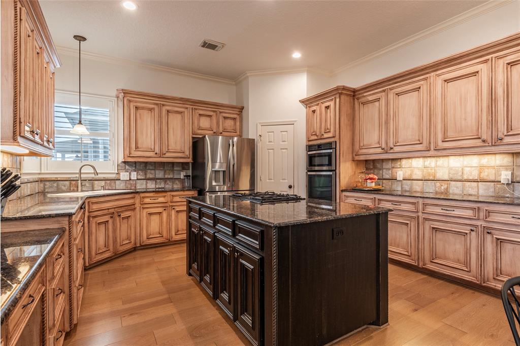 2534 De Four Trace, Seabrook, Texas image 12