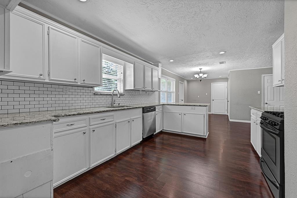 1903 Round Wind Trail, Crosby, Texas image 12