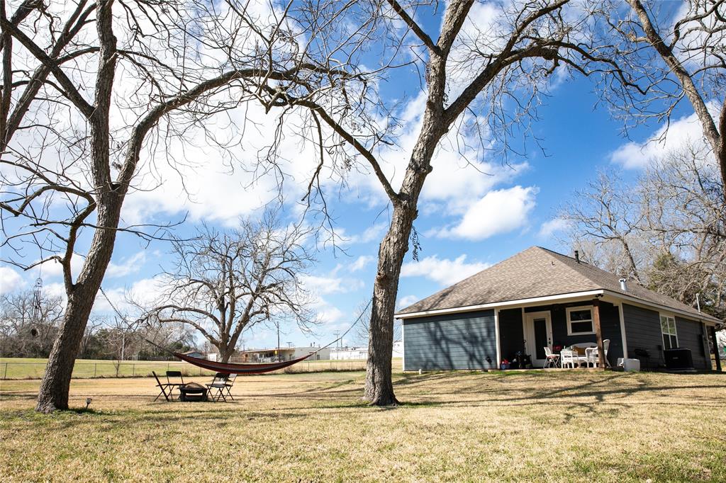 1002 Norris Street, Brenham, Texas image 3