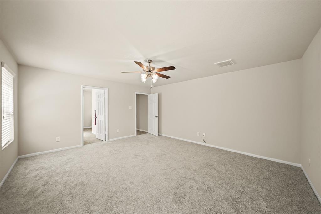 2210 Forest Floor Court, Rosenberg, Texas image 18