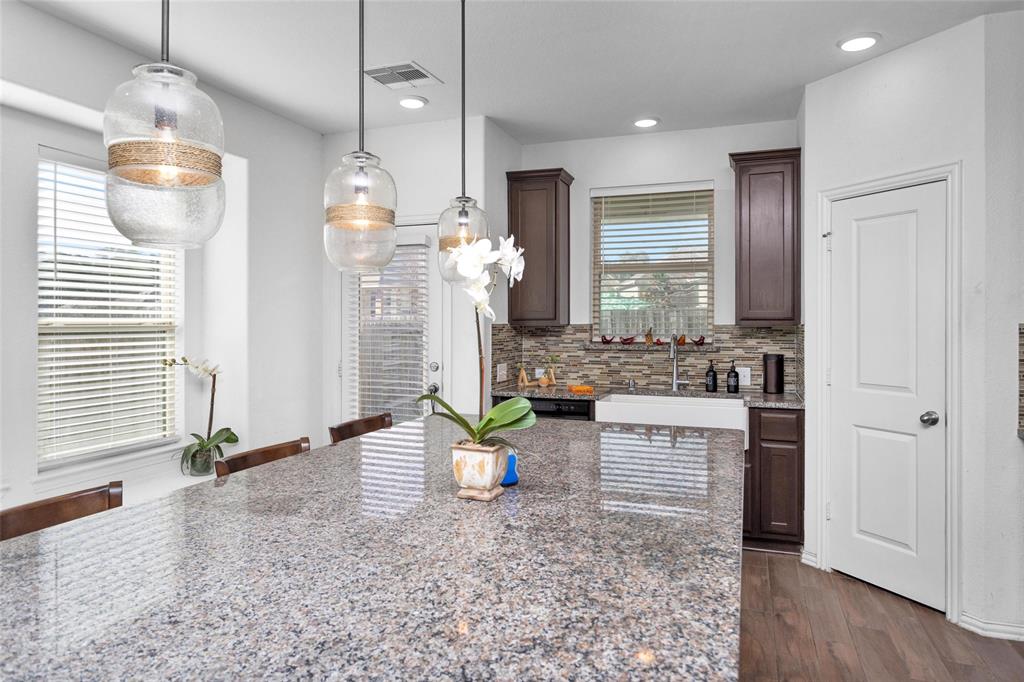 118 Emory Birch Drive, Montgomery, Texas image 14