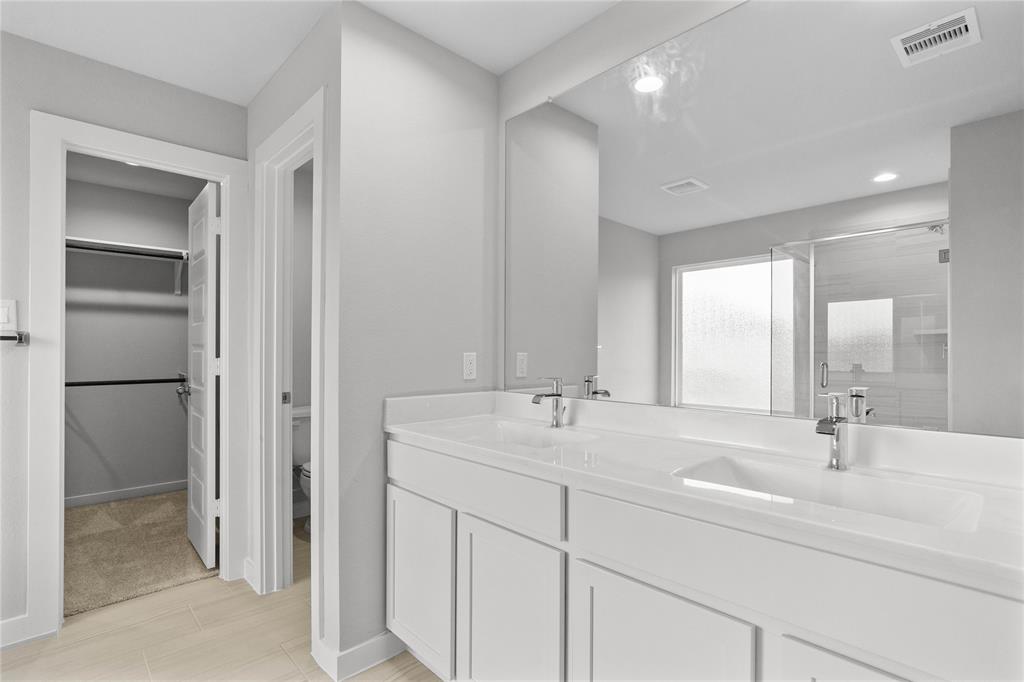 2643 Village Side Trail, Rosenberg, Texas image 11