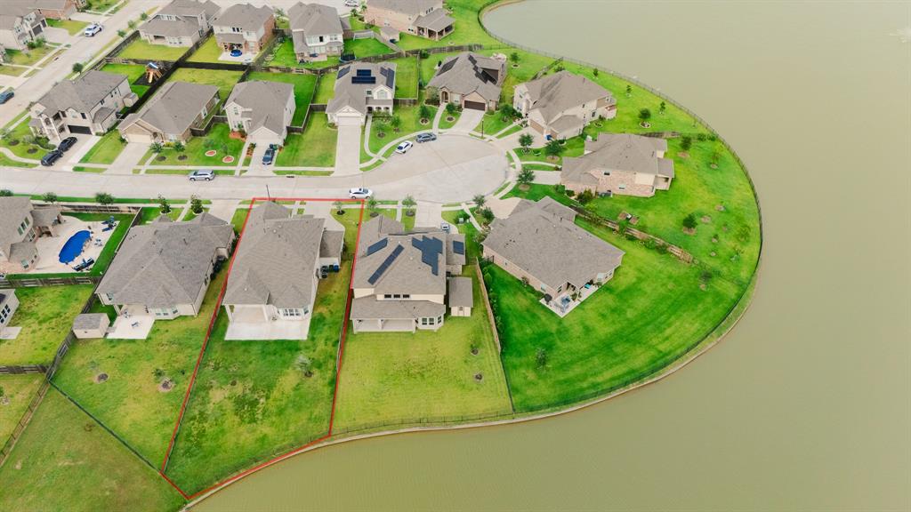 7 Bryson Bay Court