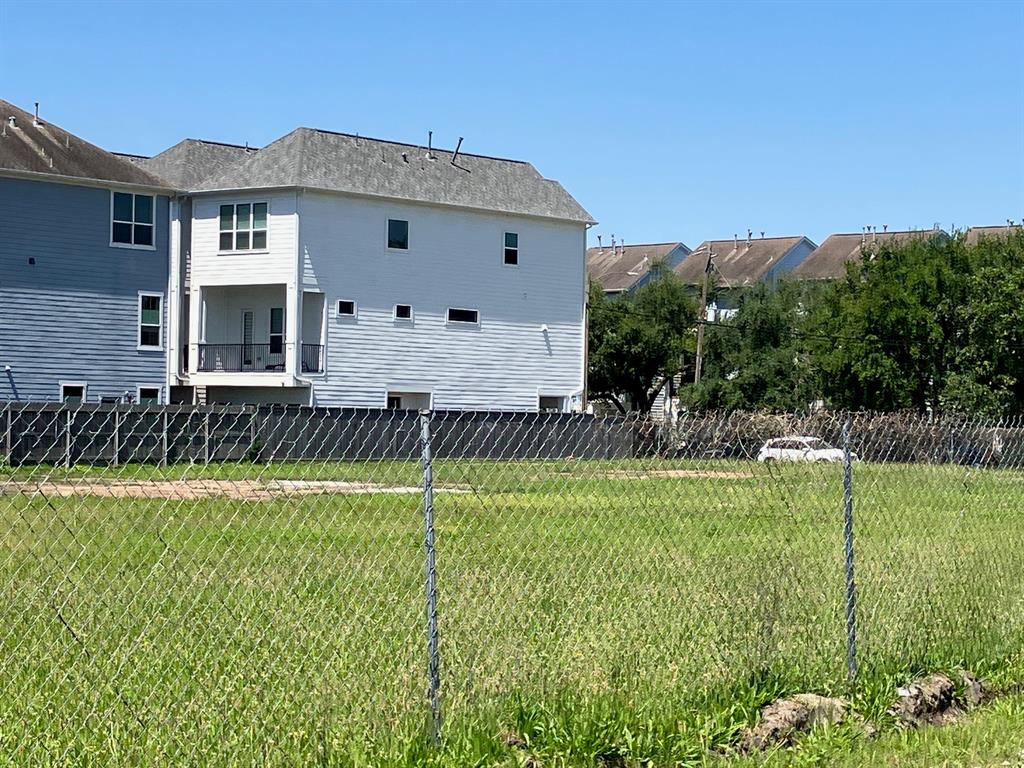 1402 Palmer