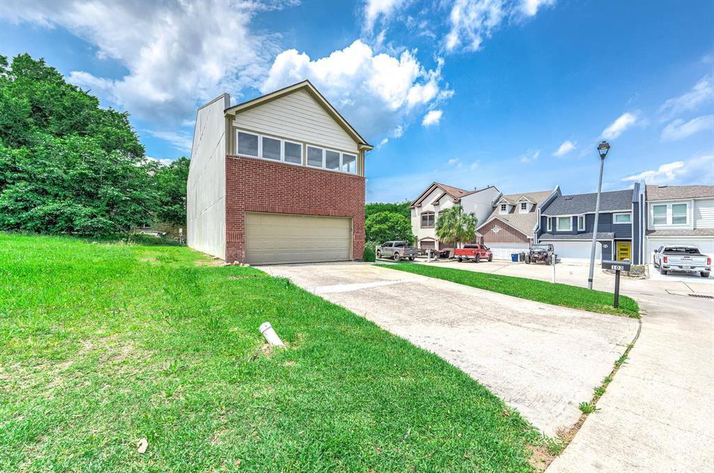 103 Capetown Circle, Conroe, Texas image 29