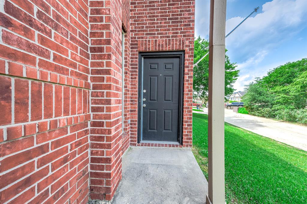 103 Capetown Circle, Conroe, Texas image 28