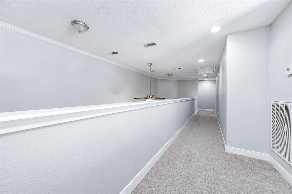 103 Capetown Circle, Conroe, Texas image 16
