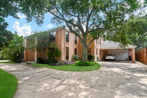 Single Family Residence in Houston TX 11815 Stallion Lane.jpg