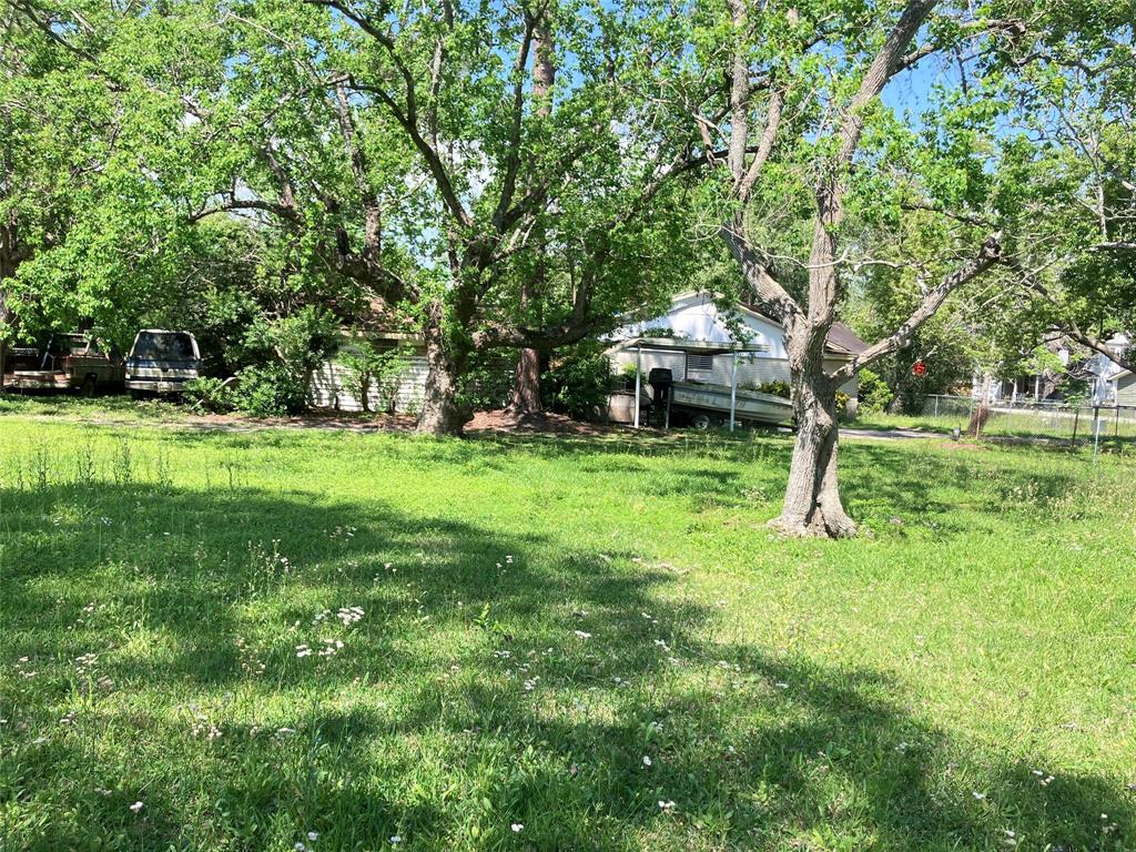 11909 23rd Street, Santa Fe, Texas image 6