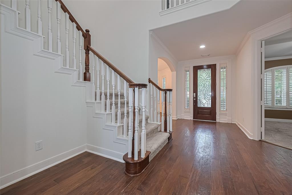 25610 Cliffhill Court
