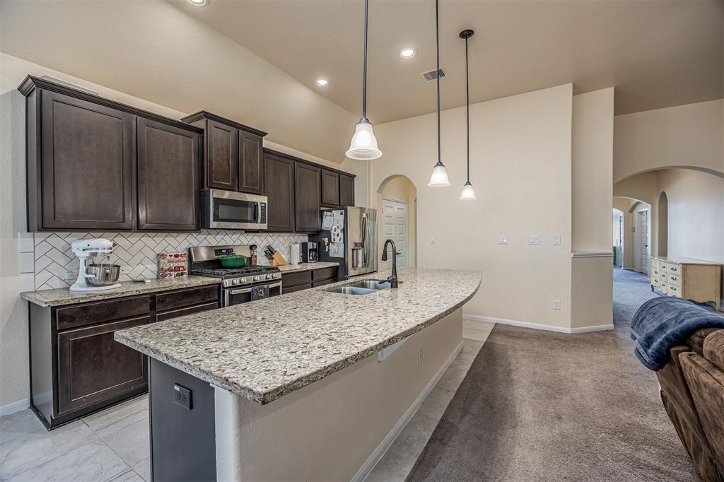 214 San Bernard Drive, Baytown, Texas image 27