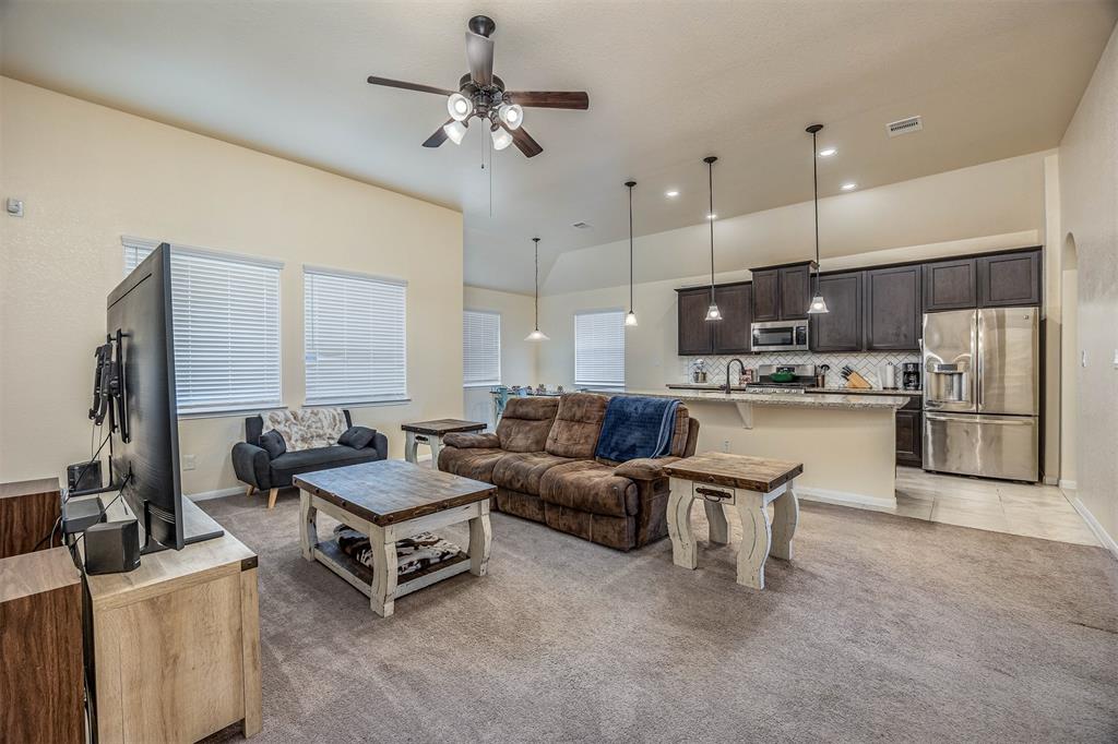 214 San Bernard Drive, Baytown, Texas image 33