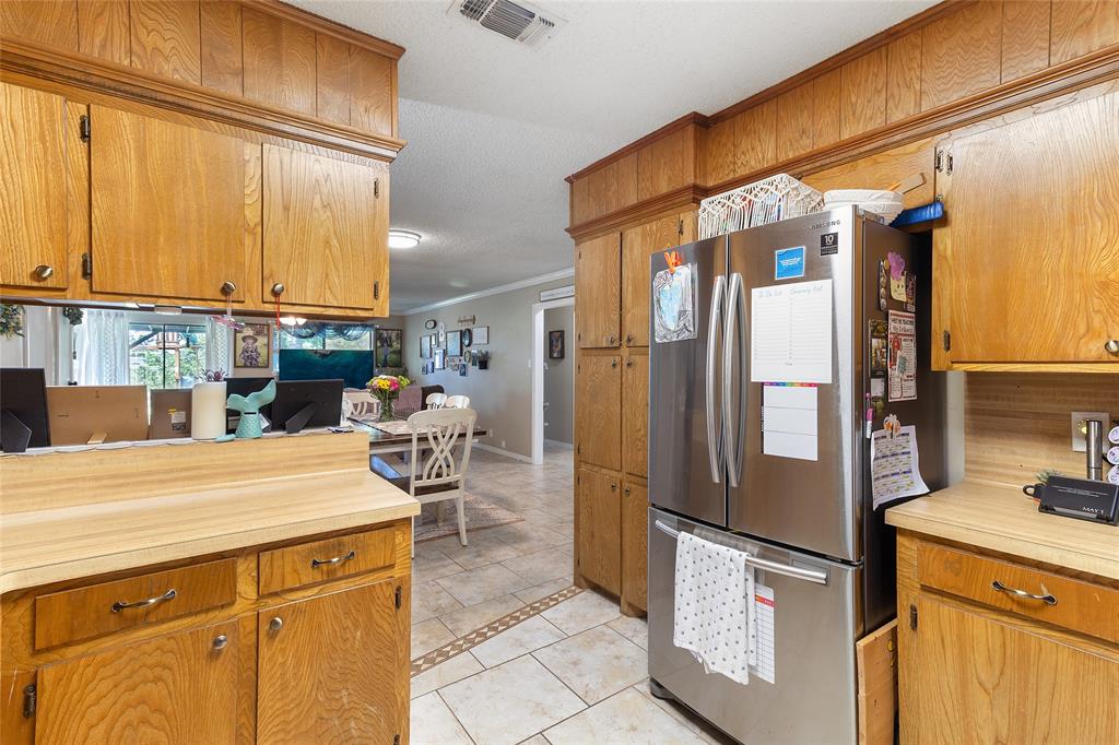 1448 Camellia Drive, Sweeny, Texas image 9